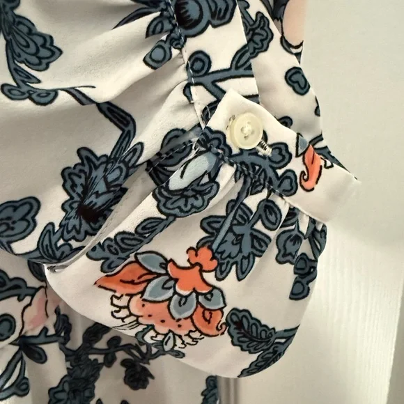 LOFT Size 18 Floral Long Sleeved Blouse 🌀 - Picture 6 of 10